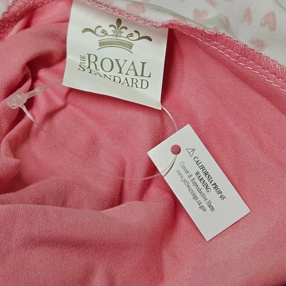 NWT The Royal Standard White With Pink Hearts Nightgown Size Medium - Picture 5 of 6